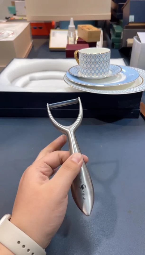 【闪购商品】碗B624全场正品，京东包邮