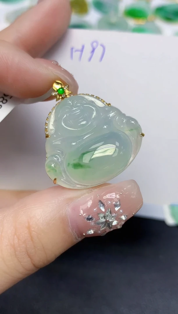 颈饰18K金镶嵌翡翠天然缅甸翡翠A货翡翠百元以上9元证书费自理