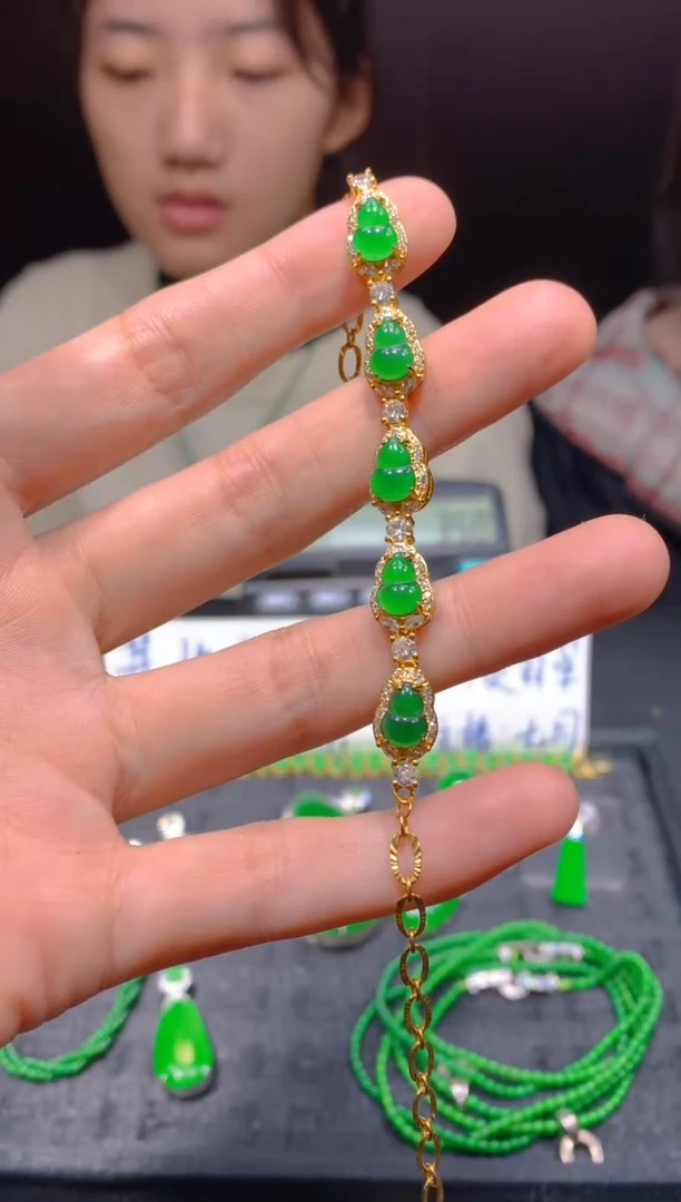 未镶嵌定制翡翠140多样性发货（发其一）