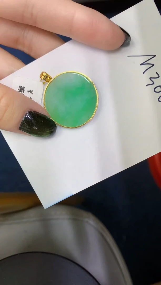 【闪购商品】翡翠颈饰18K金镶嵌00000000000