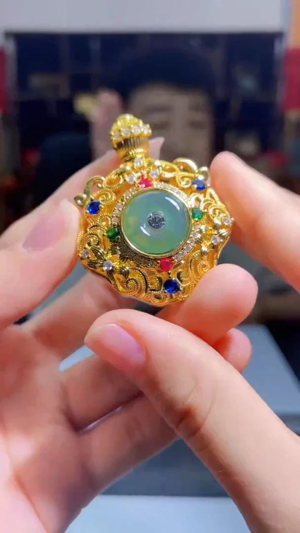 【闪购商品】翡翠吊坠(不含链)未镶嵌E27多样性发其一