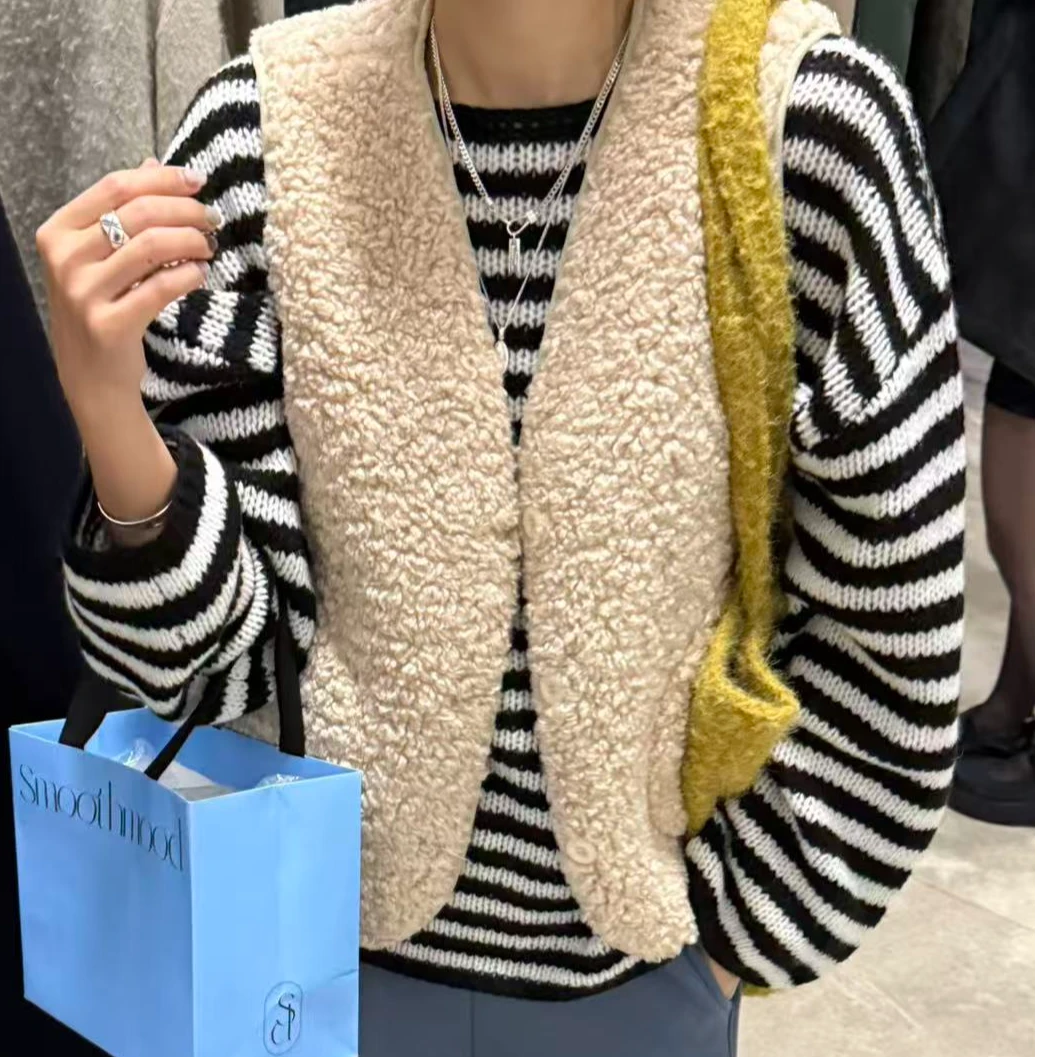 【NO退NO换】韩国丨秋冬设计感米白小马甲