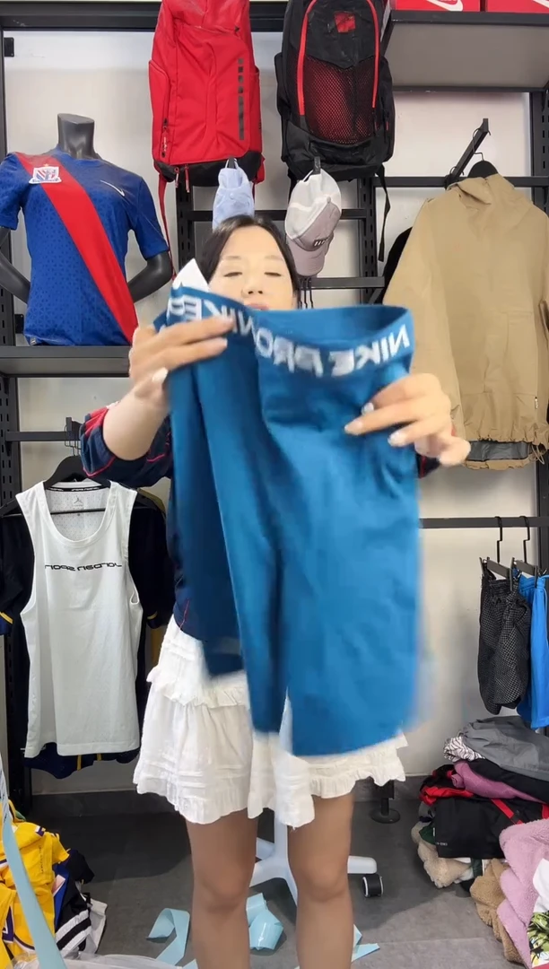 120   编码 瑕疵款直播间过款为准 尺码