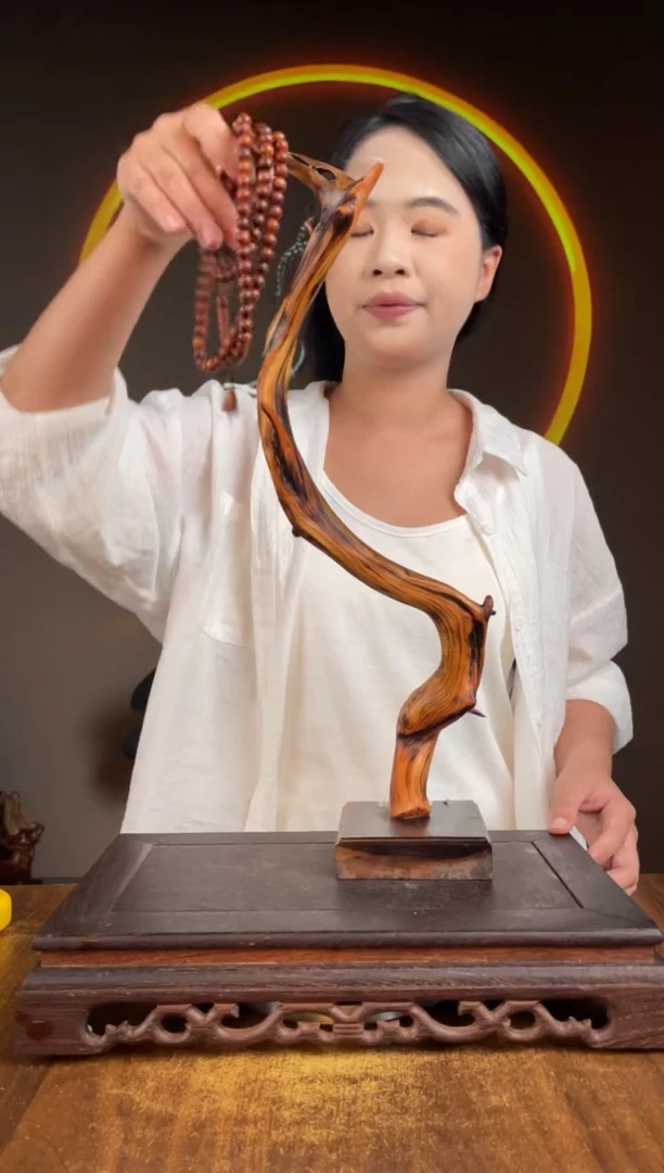 柏木（崖柏）手工摆件,先抢先得! 编号:206