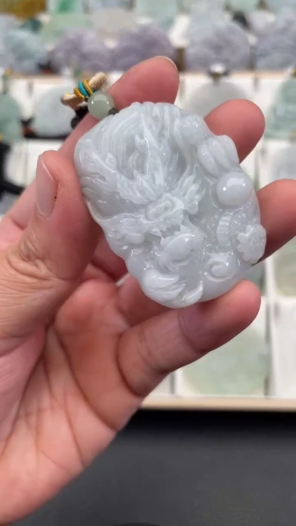颈饰未镶嵌翡翠天然缅甸翡翠A货67
