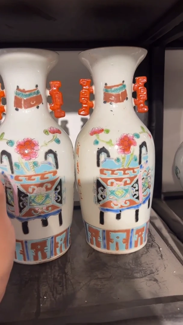 摆件瓷摆件瓷摆件钟鼎瓶