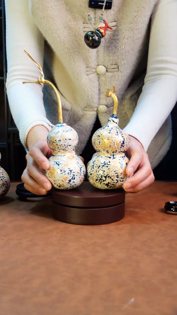 【闪购商品】243直播一物一图大漆酒葫芦送底座送挂绳