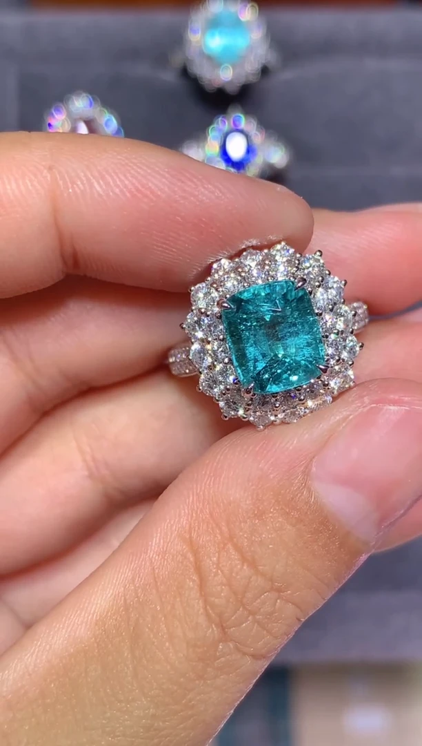 18K金镶嵌戒指碧玺3.15CT