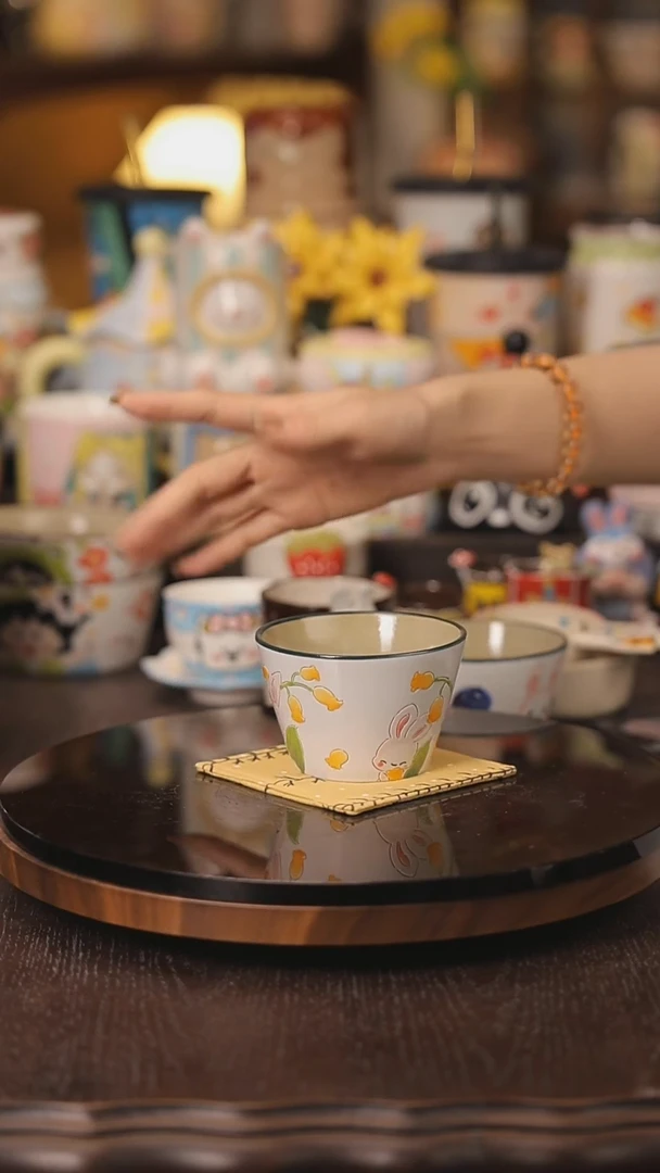 摆件景德镇釉下彩绘设计师款式陶瓷