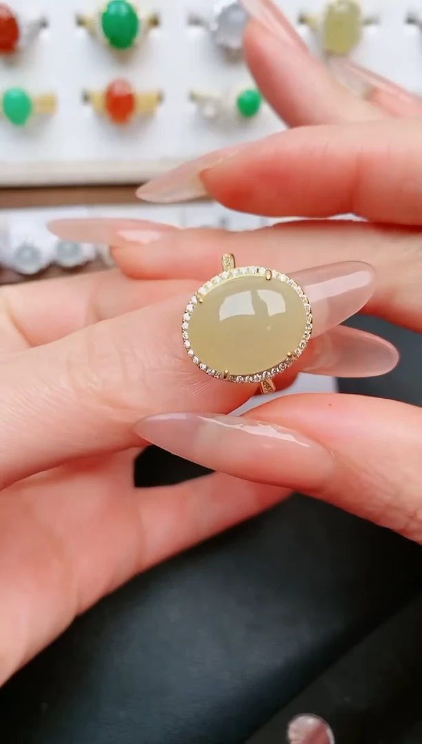 【闪购商品】翡翠戒指银S925镶嵌.....