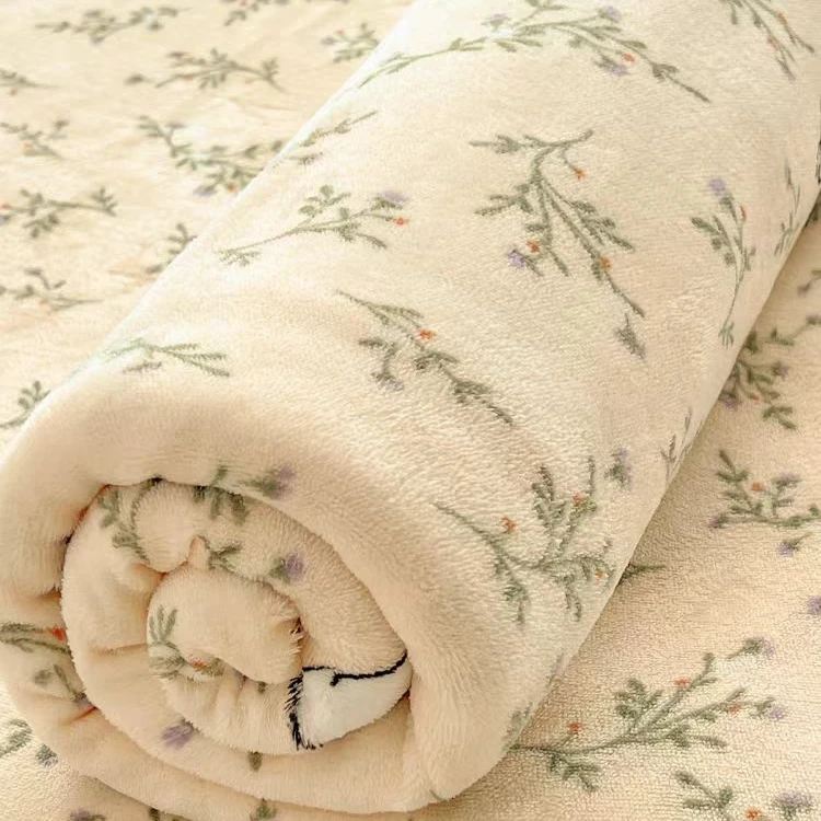 冬季牛奶绒布料微瑕