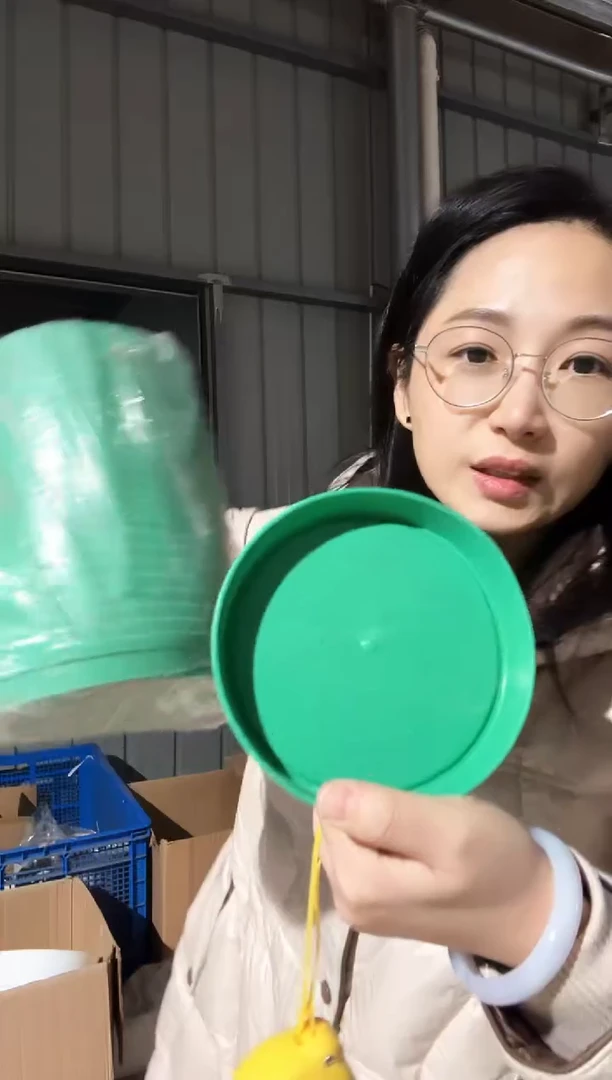 【闪购商品】塑料7寸罗马盆底碟绿色8个装