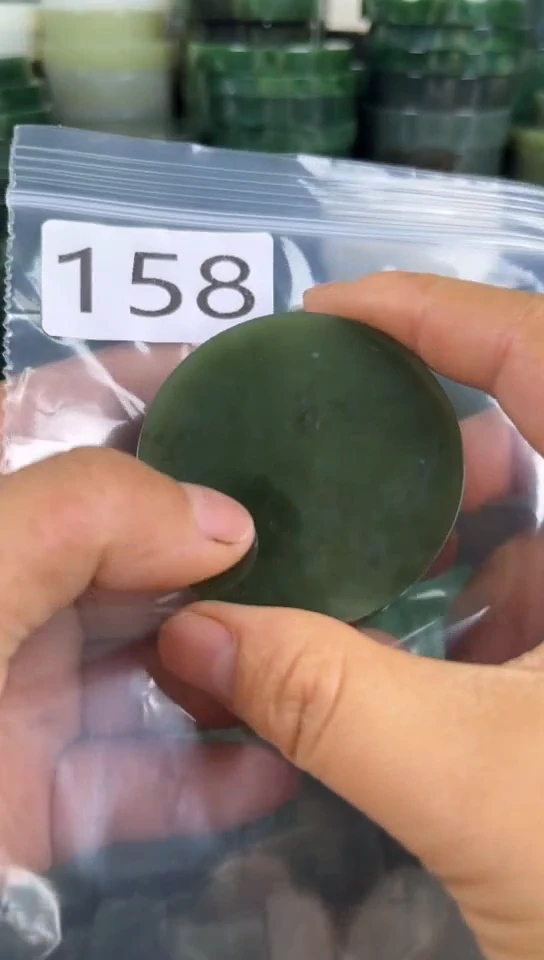 和田玉未镶嵌珠宝半成品镯芯