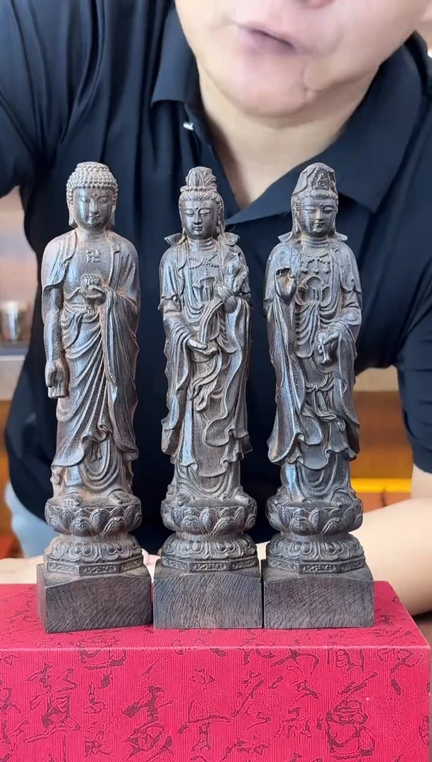 沉香碎屑沉香木西方雕刻