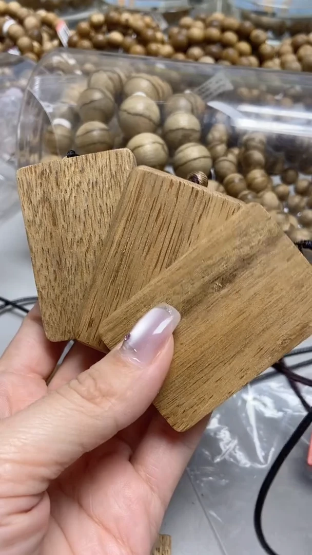 吊坠沉香菩萨棋吊坠牌子461多样性发其一