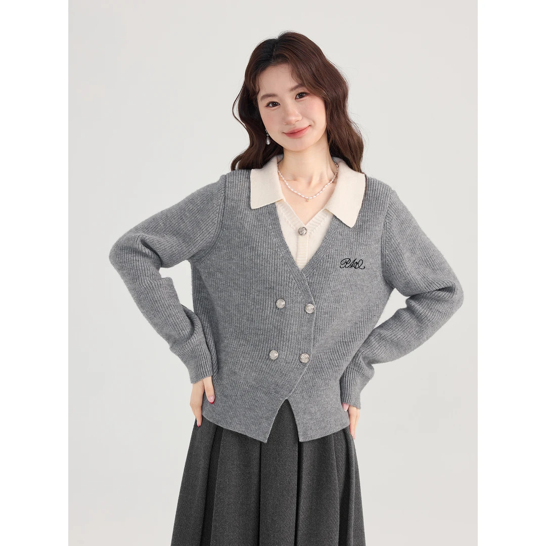 爱蔷薇大码设计感拼色毛衣秋冬女假两件上衣小香风针织衫GT74856