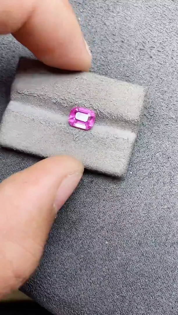 裸石彩色蓝宝石1.97ct