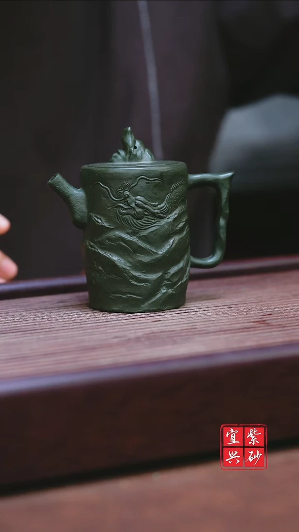 紫砂其他宜兴原矿紫砂   隐龙观山