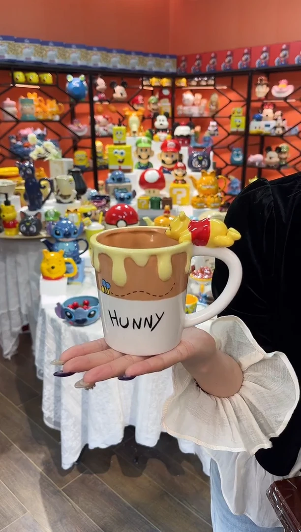 瓷片@@维尼熊蜂蜜陶瓷马克杯