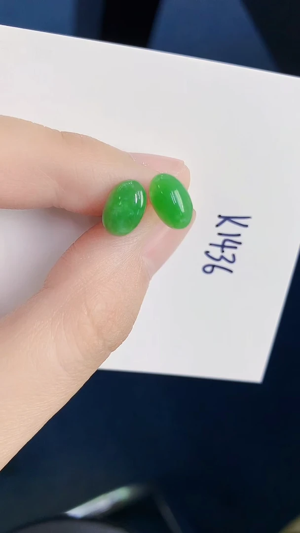 颈饰18K金镶嵌翡翠天然翡翠缅甸A货