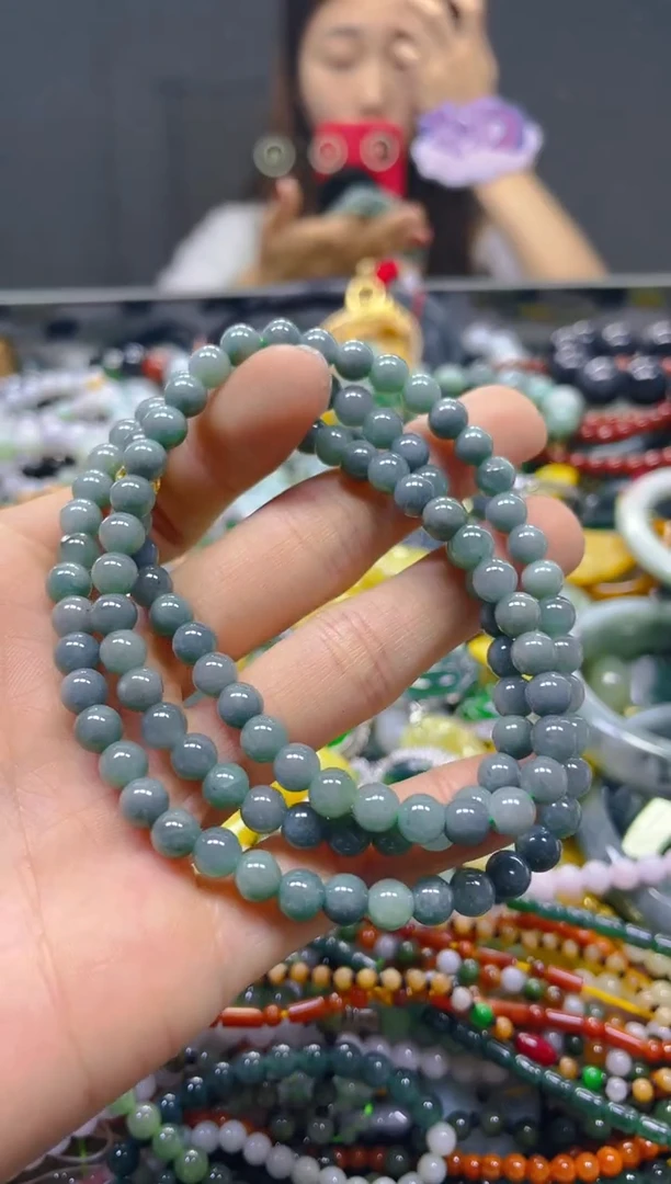 颈饰未镶嵌翡翠5MM/L/翡翠A货，一件也是批发价