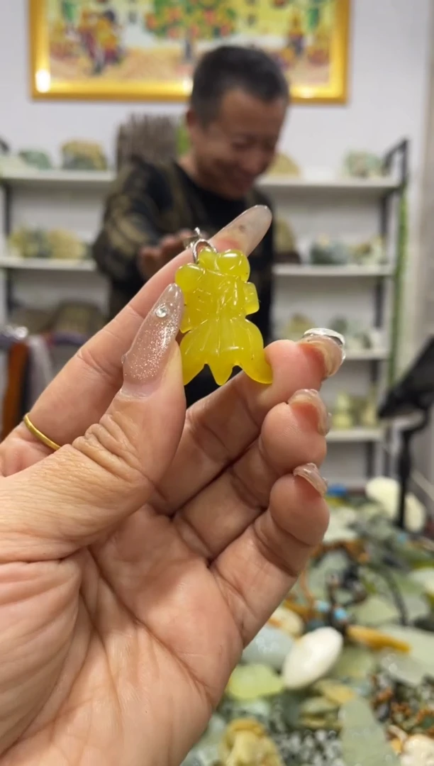 【闪购商品】岫玉吊坠未镶嵌