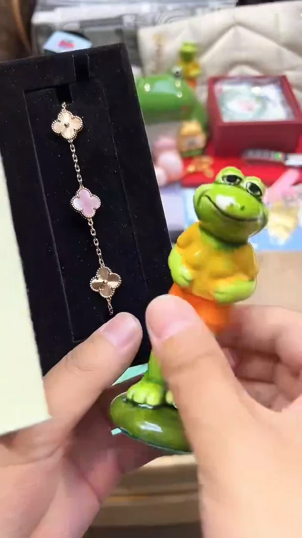 ..全球寻宝高端瓷儿