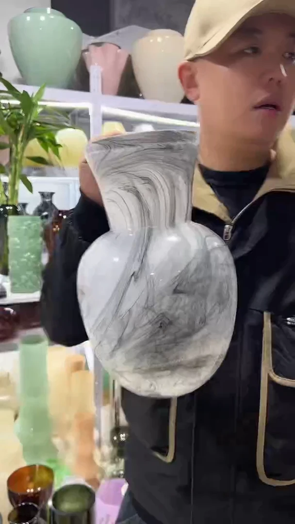 灰白勾丝水墨大肚花瓶微瑕介意勿拍