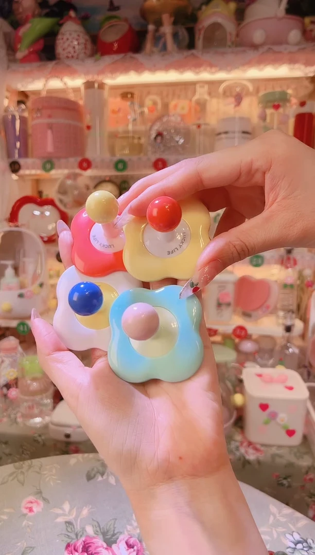 摆件开播福利数量不多，快抢！小花挂钩4个