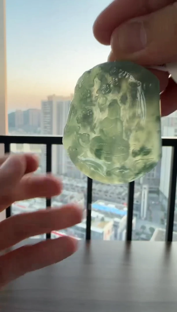 颈饰未镶嵌翡翠天然翡翠A货孤品一件