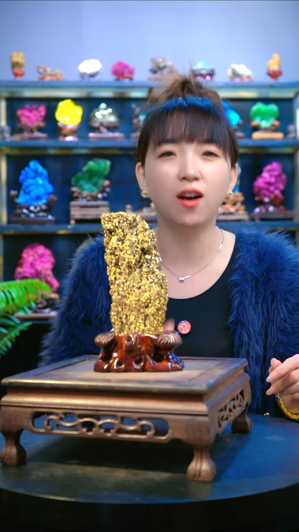 石材精品矿物晶体摆件