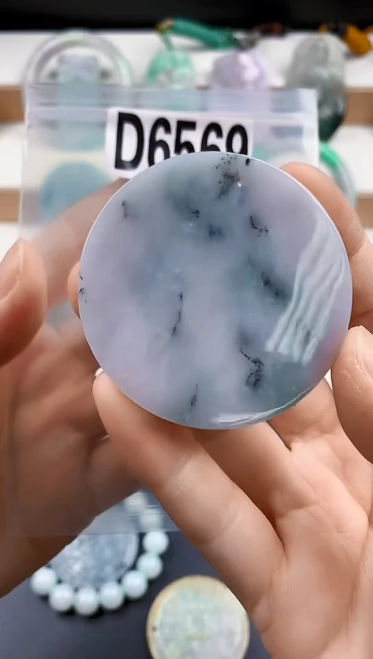 颈饰未镶嵌翡翠天然翡翠吊坠挂件