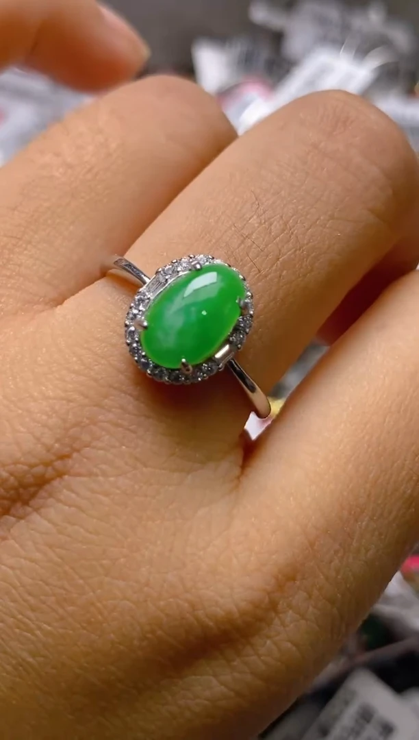 银S925镶嵌戒指翡翠百内无证书