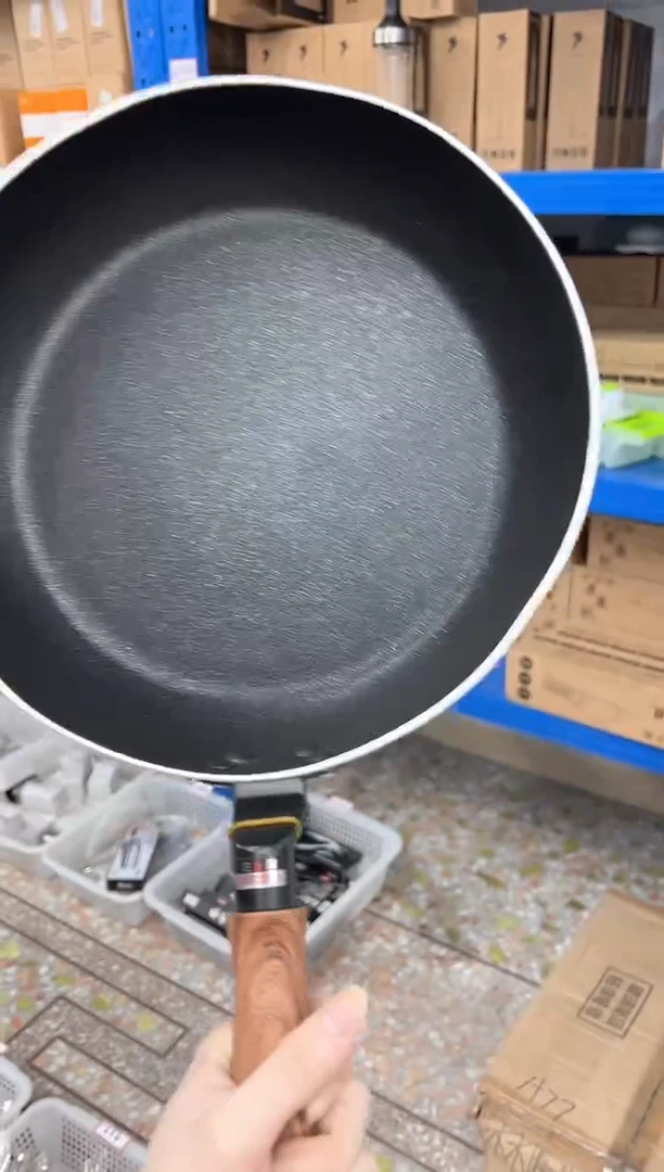 【闪购商品】不锈钢钛炒锅微瑕