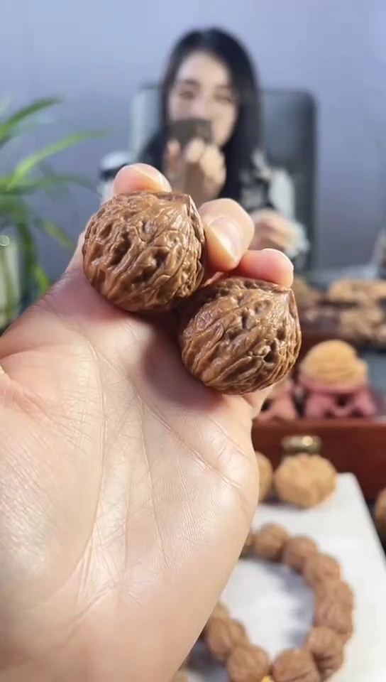 把件文玩核桃42号红皮小寿桃手捻