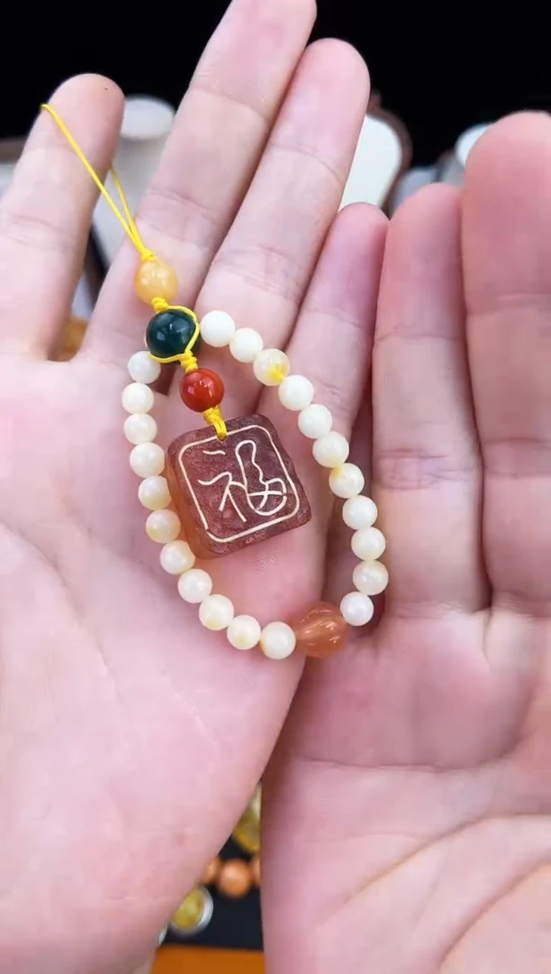 琥珀未镶嵌珠宝奇石柒月