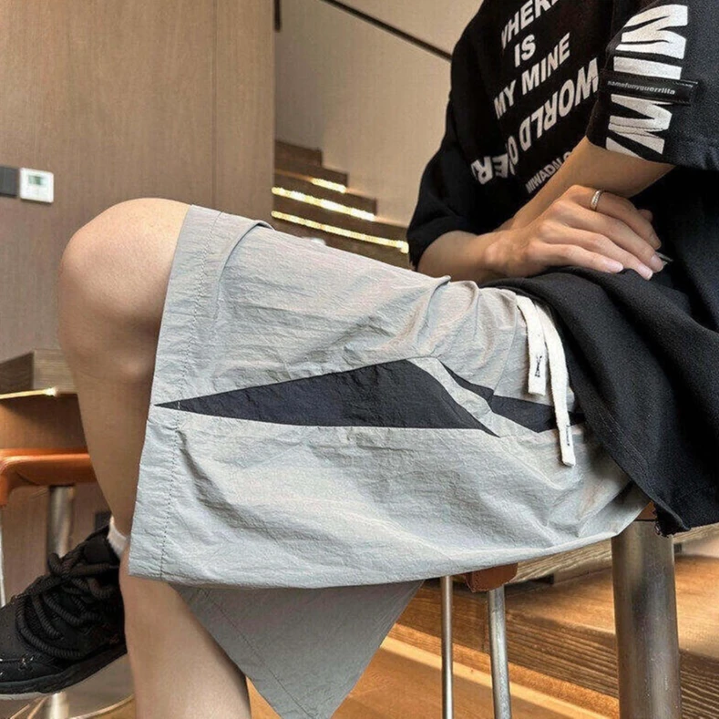 俞兆林夏季薄款撞色拼接速干短裤潮牌阔腿裤男士美式运动休闲中裤