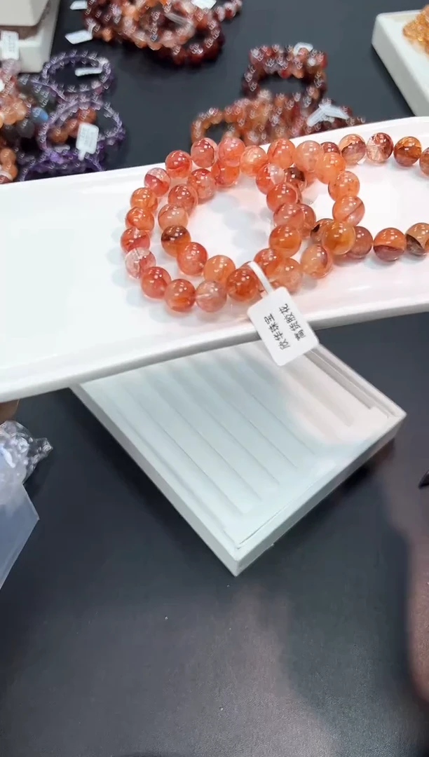 【闪购商品】水晶手串未镶嵌23V多样性发其一1条默认微瑕