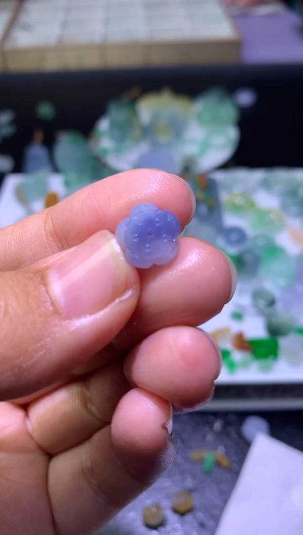 未镶嵌定制翡翠毛货