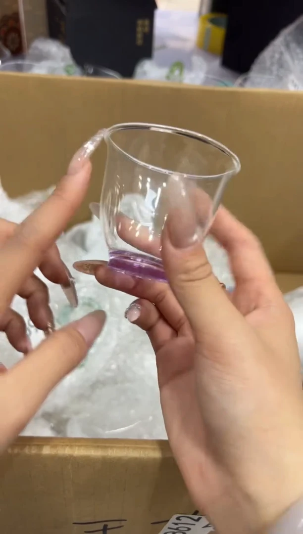 紫色底主人杯简易包装