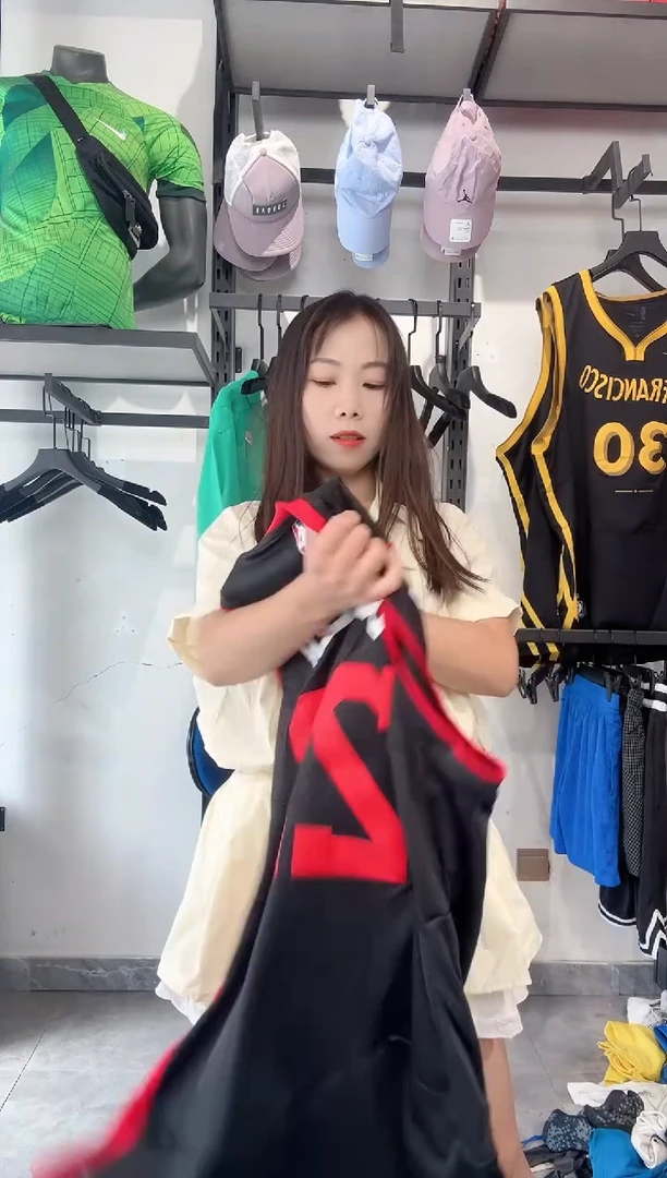 1387编码 瑕疵款直播间过款为准 尺码M