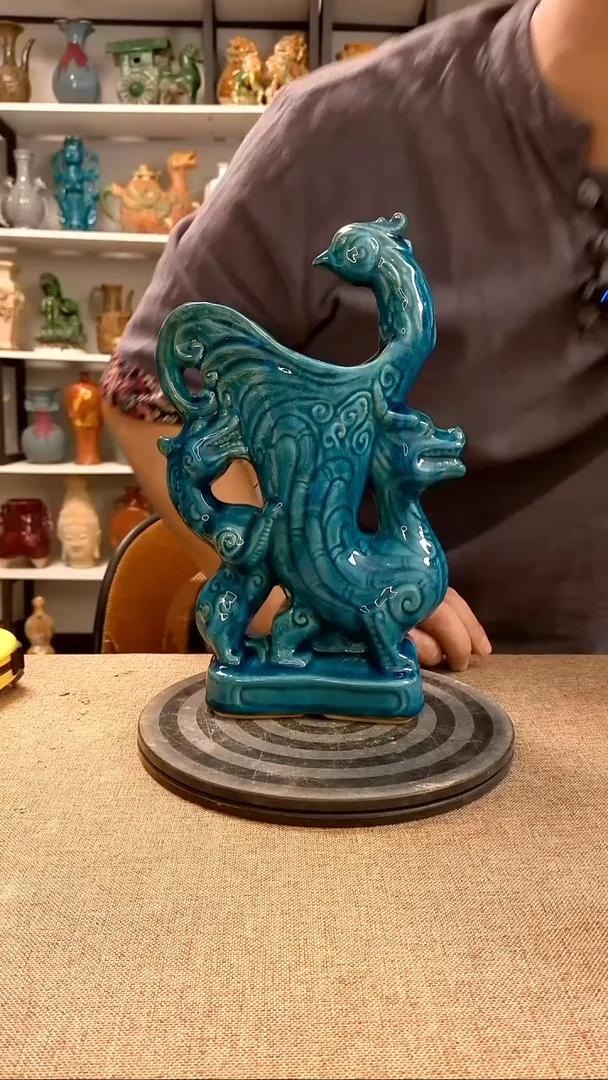 经典精美复古风格瓷器