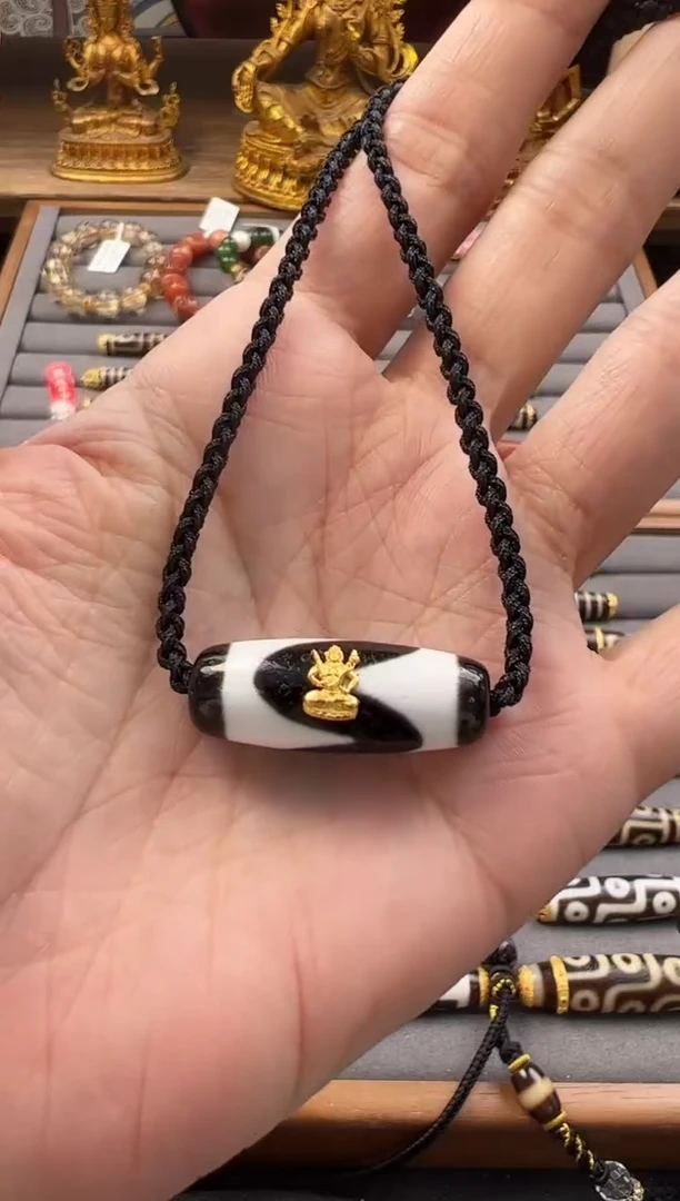 【闪购商品】玛瑙颈饰18K金镶嵌吊坠