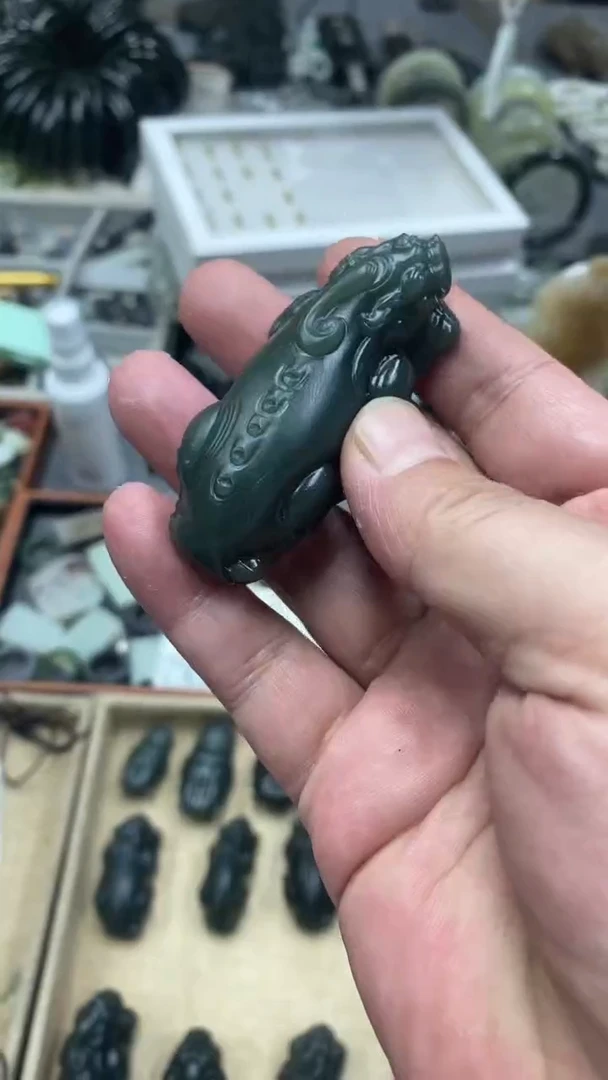 定制和田玉毛货抛光