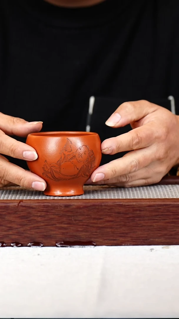 茶杯紫砂宜兴紫砂主人杯 纯手刻绘 150CC 79