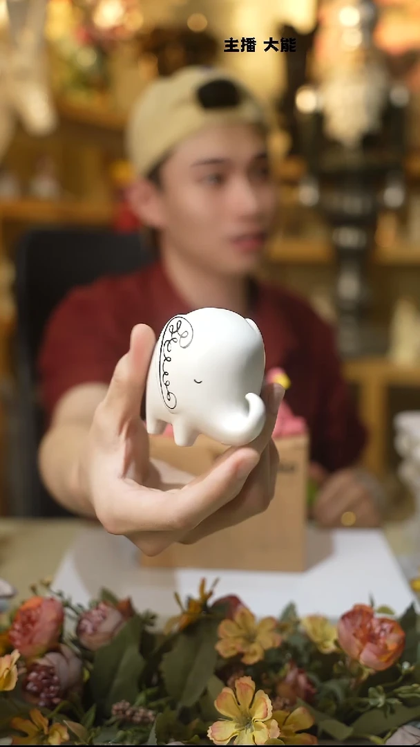 默认微瑕高端树脂陶瓷摆件（白