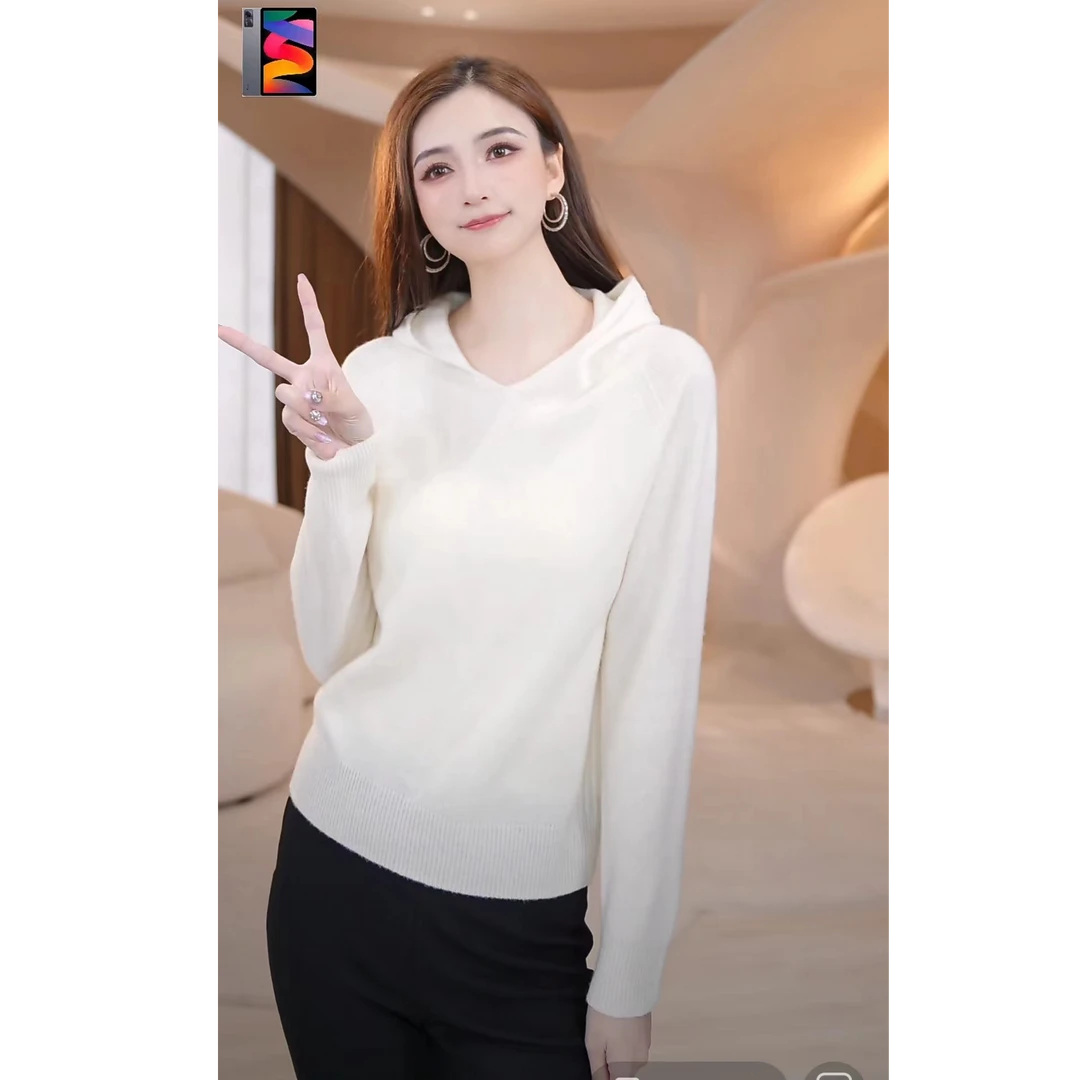 COCO BECCI【羊毛连帽衫】100%绵羊毛柔软无缝针织衫CFXYC331171
