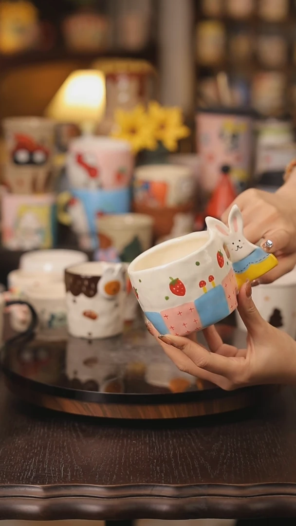 摆件景德镇釉下彩绘设计师款式陶瓷