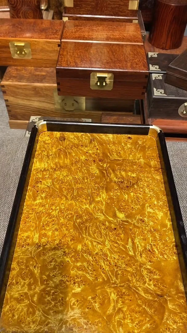 【闪购商品】香樟木木艺茶盘一个
