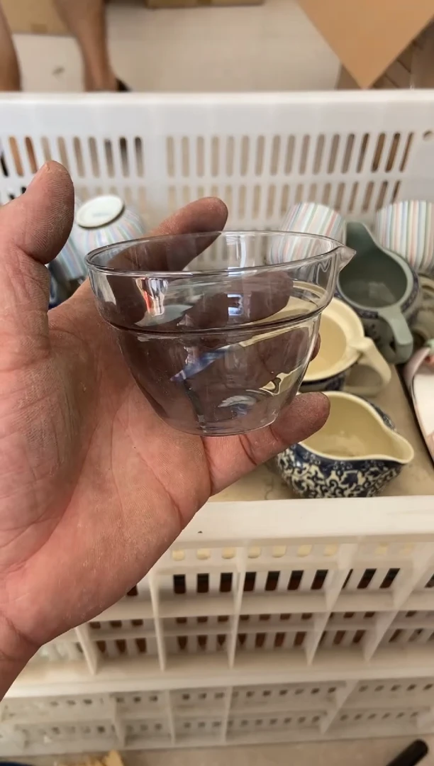 无运费险有瑕疵的摄影的产品有使用过的痕迹有点脏介意勿拍